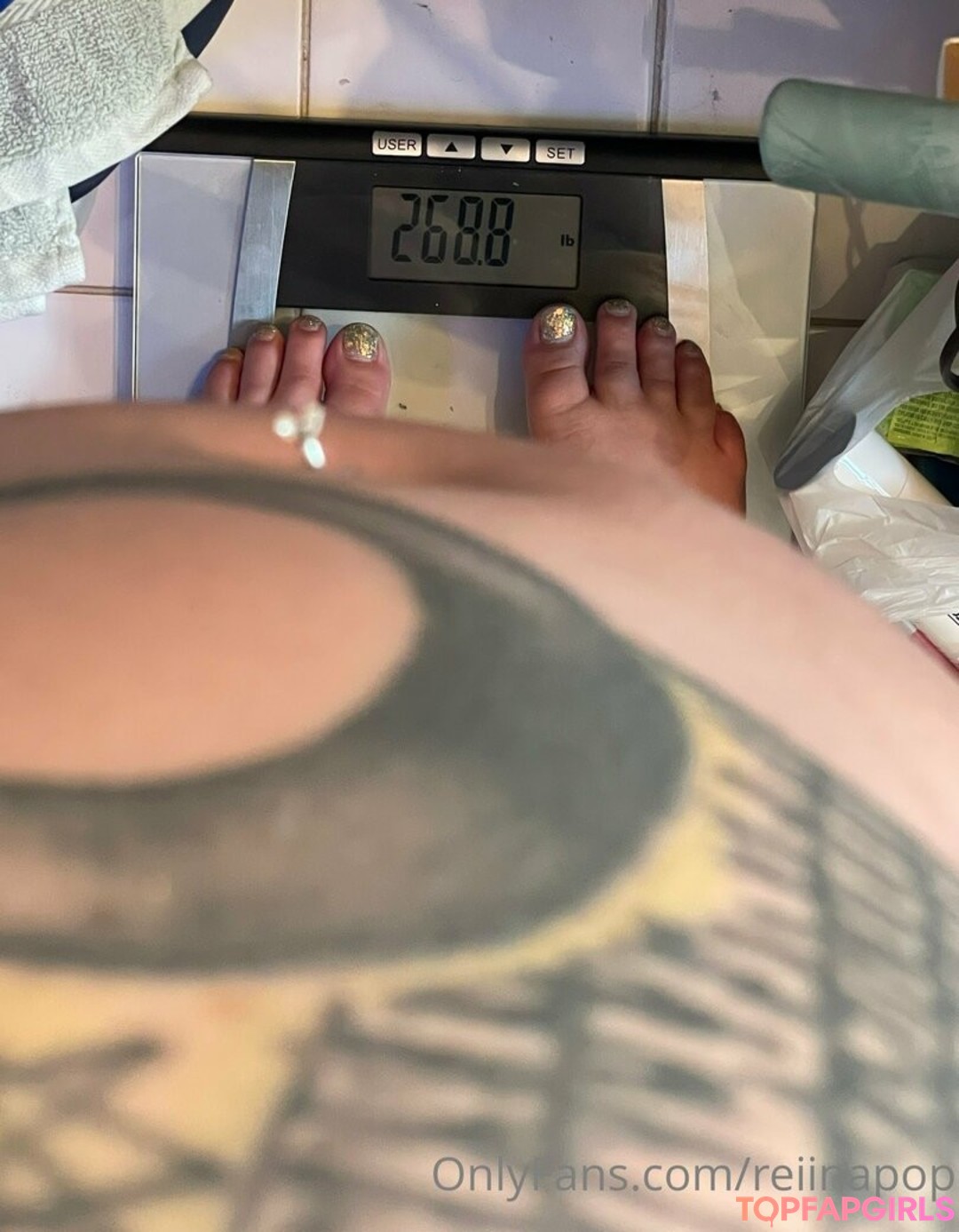 Naakte gelekte OnlyFans-foto van Reiinapop #1054
