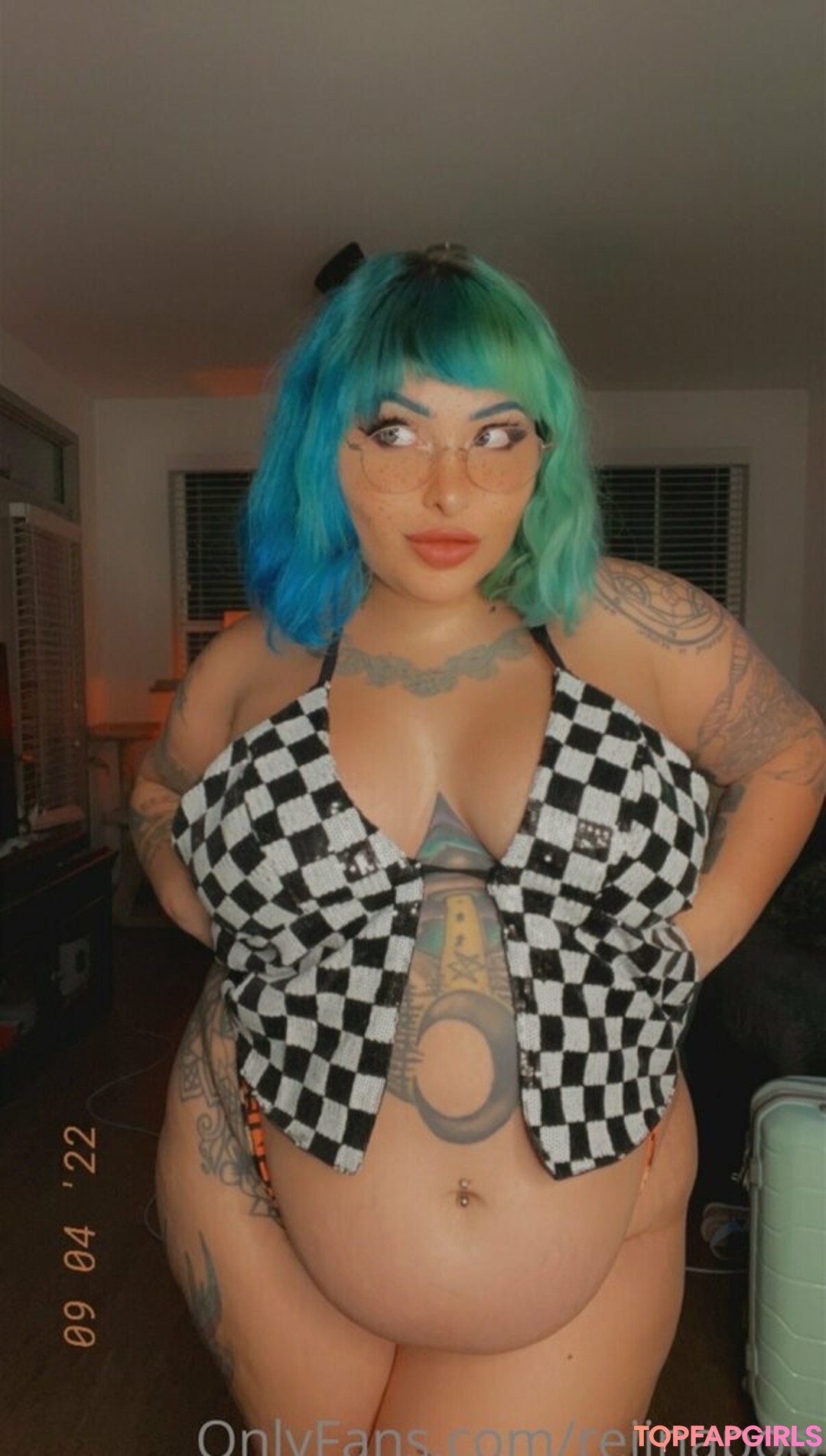 Naakte gelekte OnlyFans-foto van Reiinapop #1097