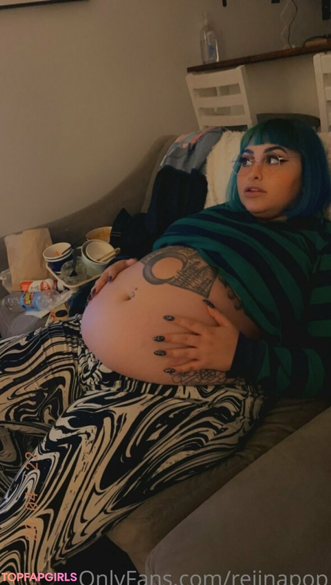 Naakte gelekte OnlyFans-foto van Reiinapop #1163