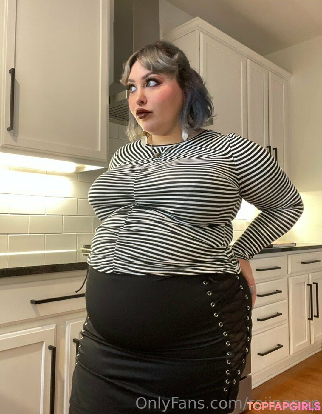 Naakte gelekte OnlyFans-foto van Reiinapop #1269