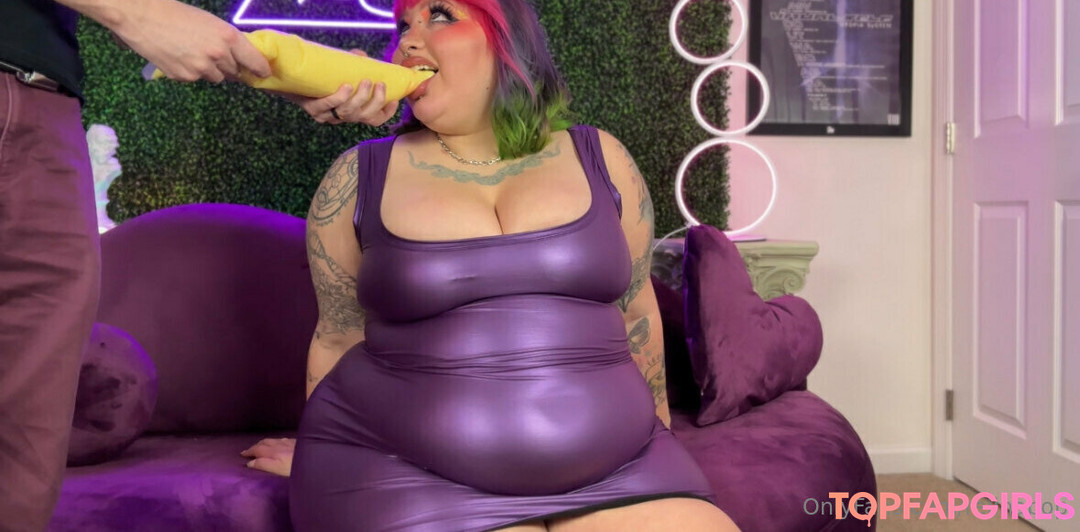Naakte gelekte OnlyFans-foto van Reiinapop #1357