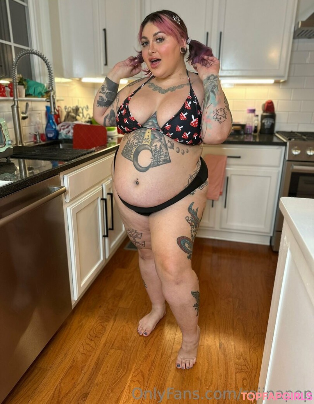 Naakte gelekte OnlyFans-foto van Reiinapop #1574