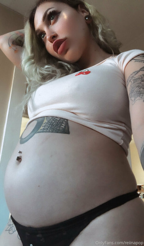 Naakte gelekte OnlyFans-foto van Reiinapop