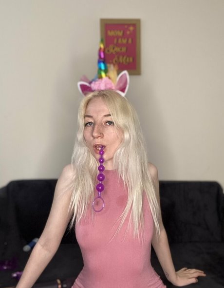 Naakte gelekte OnlyFans-foto van Babycharx