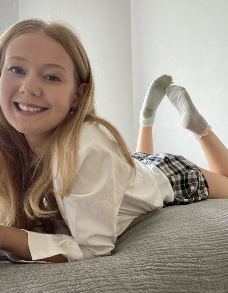 Naakte gelekte OnlyFans-foto van Librarosebud