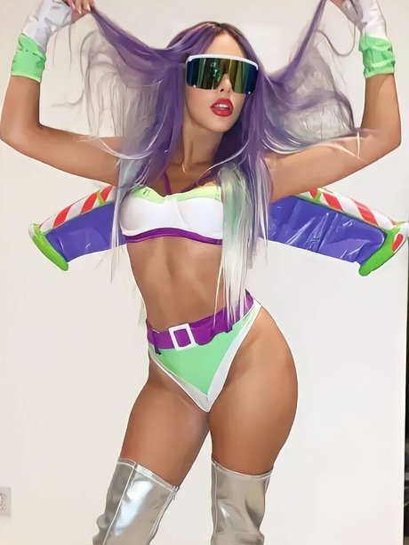 Naakte gelekte OnlyFans-foto van Lele Pons