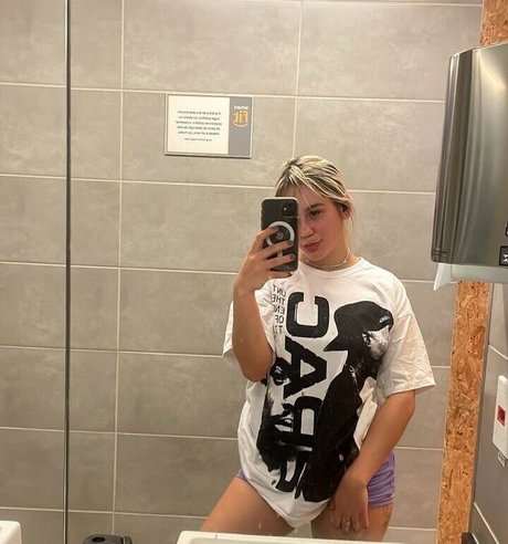 Mila Falk