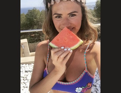 Naakte gelekte OnlyFans-foto van Sophie Porley