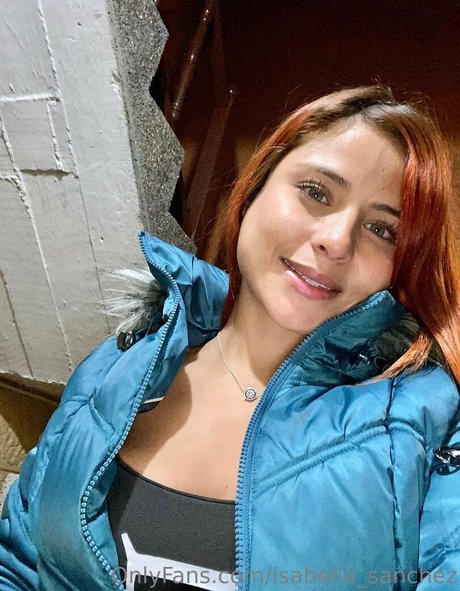 Naakte gelekte OnlyFans-foto van Isabellasanchez