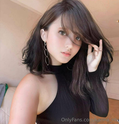 Naakte gelekte OnlyFans-foto van Karinanb