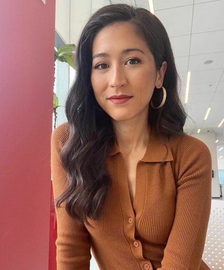 Naakte gelekte OnlyFans-foto van Mina Kimes