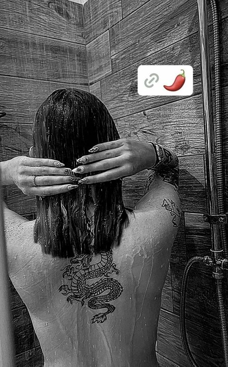 Naakte gelekte OnlyFans-foto van Morgan Beckers