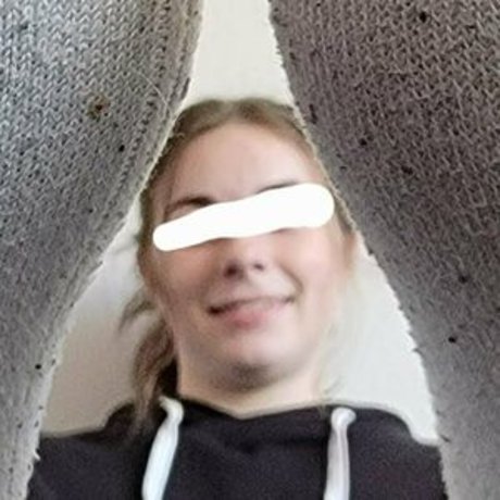 Naakte gelekte OnlyFans-foto van Violetespeafree