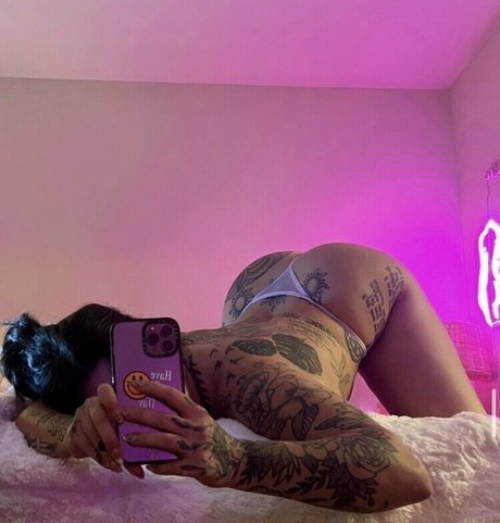 Naakte gelekte OnlyFans-foto van Rhodesbby