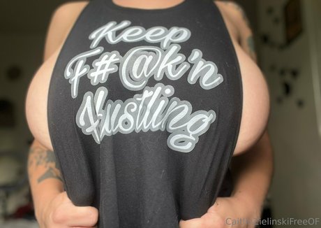 Naakte gelekte OnlyFans-foto van Caitlinzielinskifree