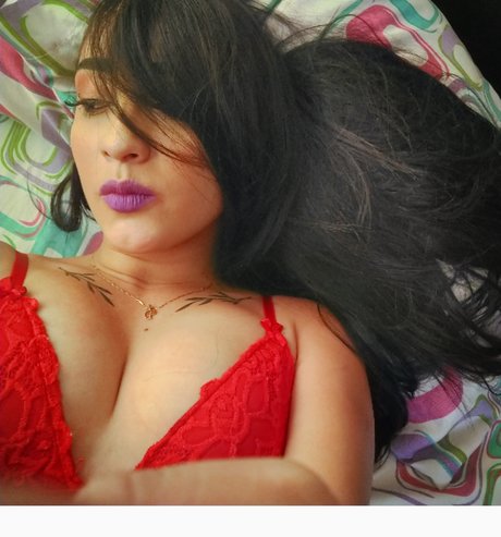 Naakte gelekte OnlyFans-foto van Kristal