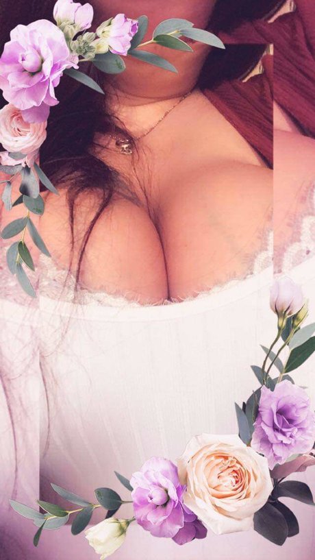 Naakte gelekte OnlyFans-foto van Marya