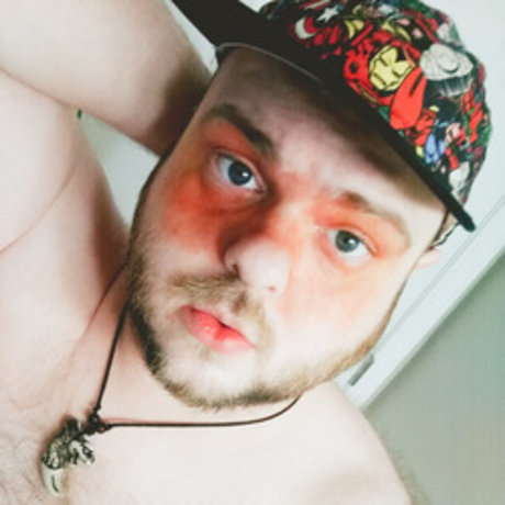 Naakte gelekte OnlyFans-foto van Succubear