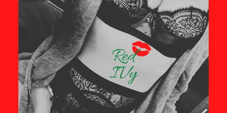 Naakte gelekte OnlyFans-foto van Ivy