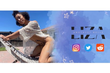 Naakte gelekte OnlyFans-foto van Liza Belle