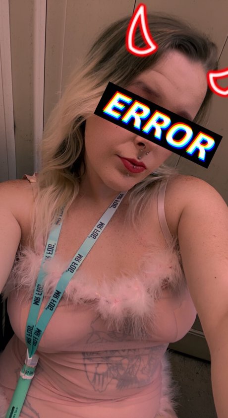 Naakte gelekte OnlyFans-foto van Pskitty