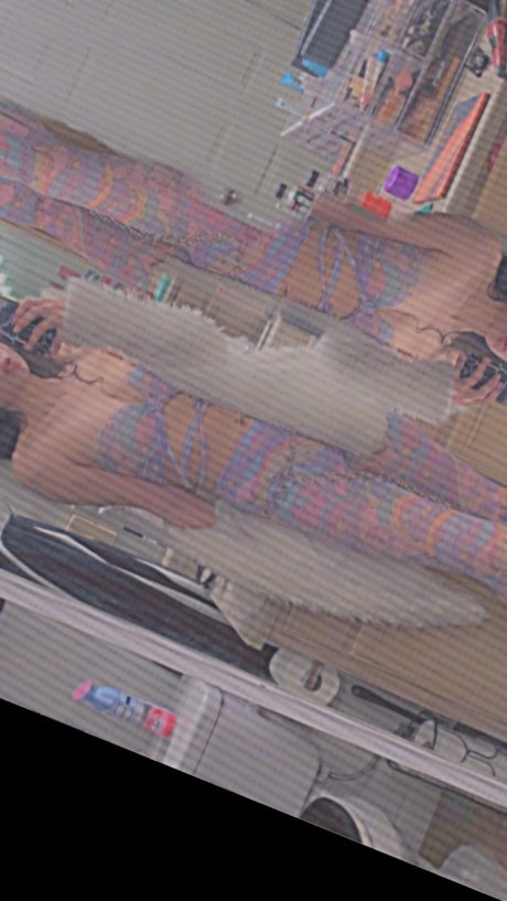 Naakte gelekte OnlyFans-foto van Stoney