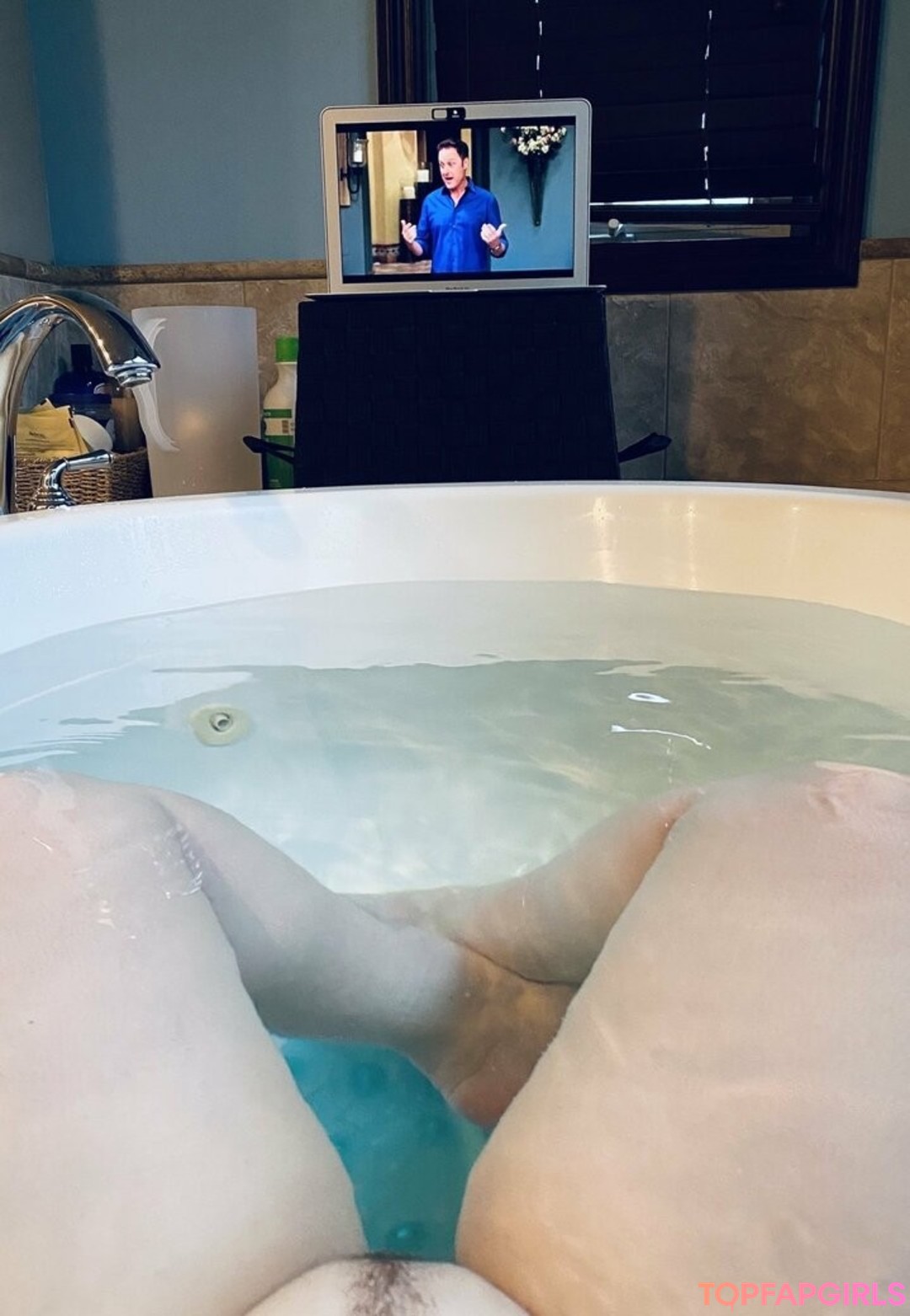 Naakte gelekte OnlyFans-foto van Ambercutie #1276