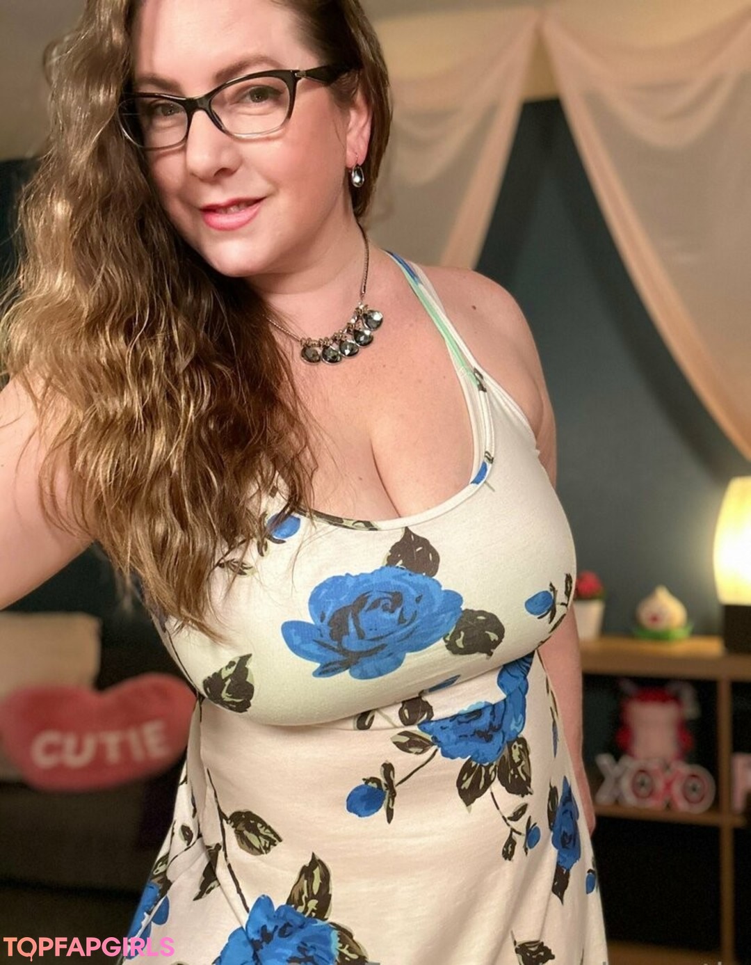 Naakte gelekte OnlyFans-foto van Ambercutie #1396