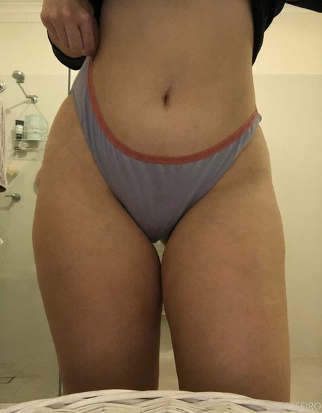 Naakte gelekte OnlyFans-foto van Catsefiro