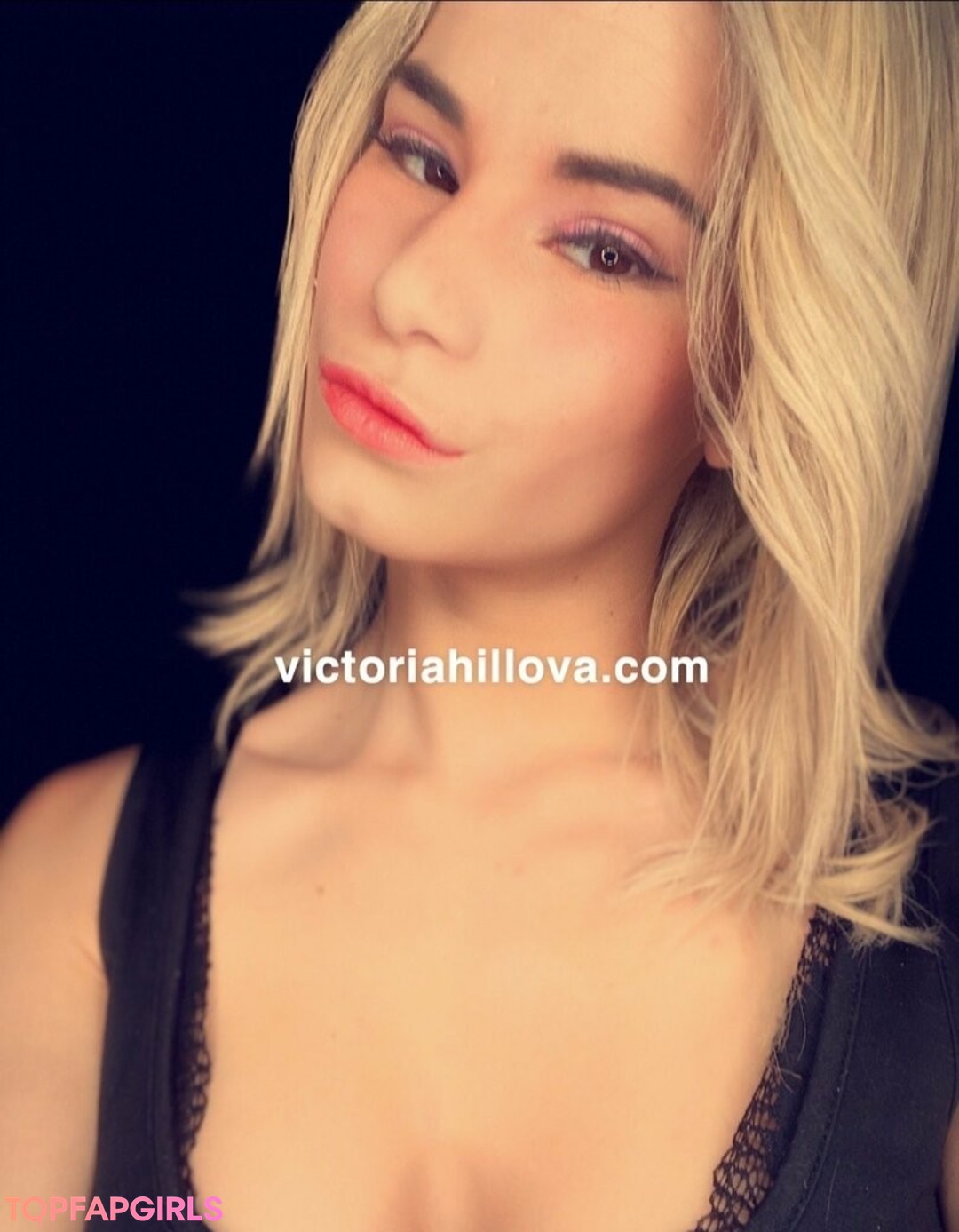 Naakte gelekte OnlyFans-foto van Victoria Hillova #1104