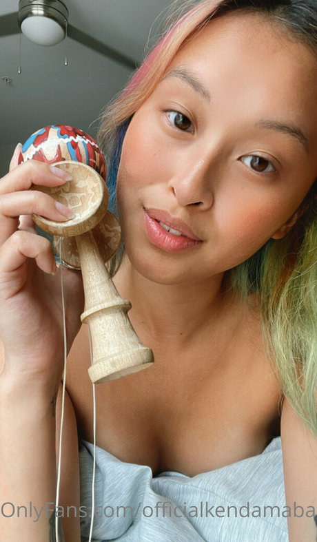 Kendama Babe