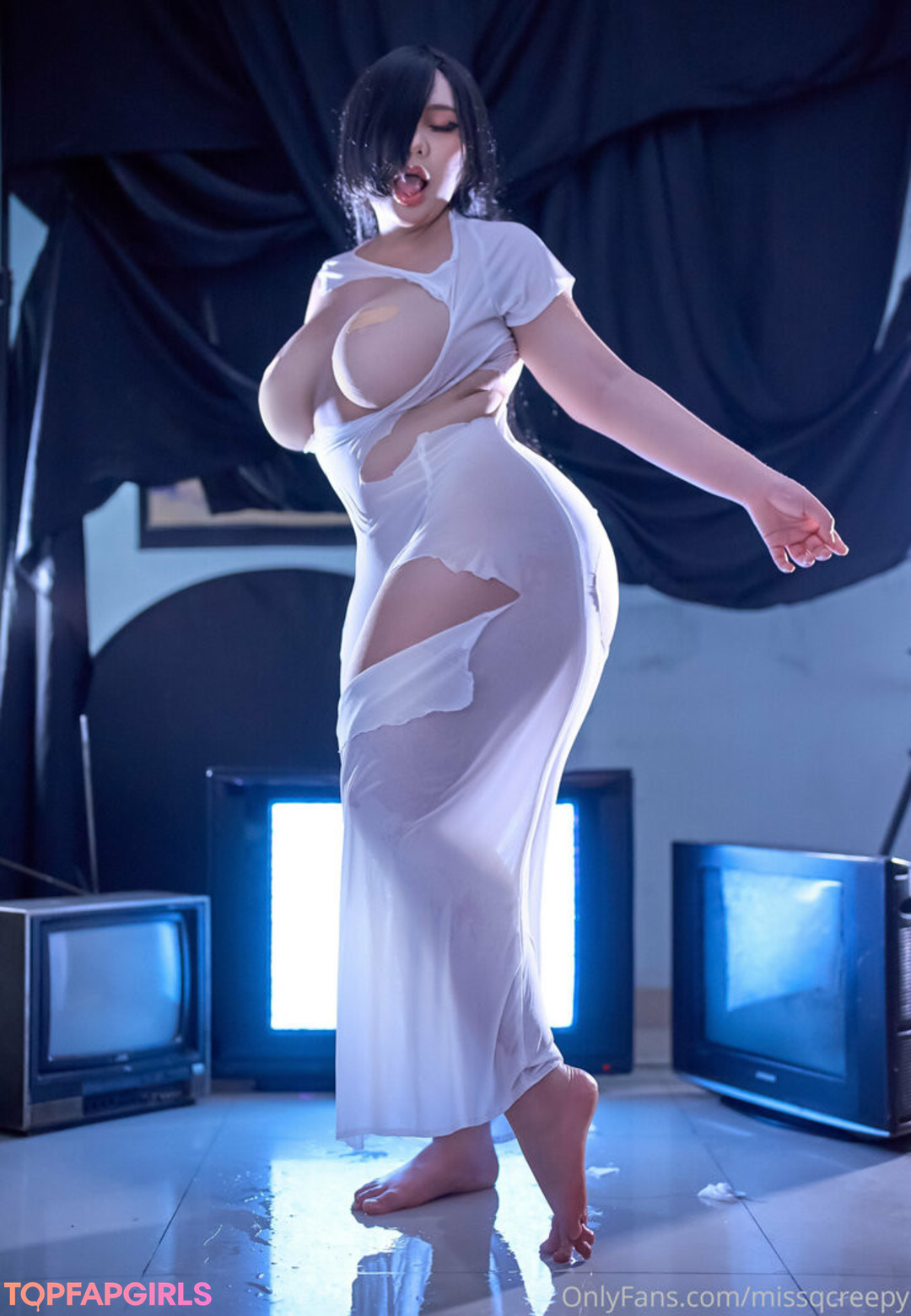 Naakte gelekte OnlyFans-foto van Queenie #1489