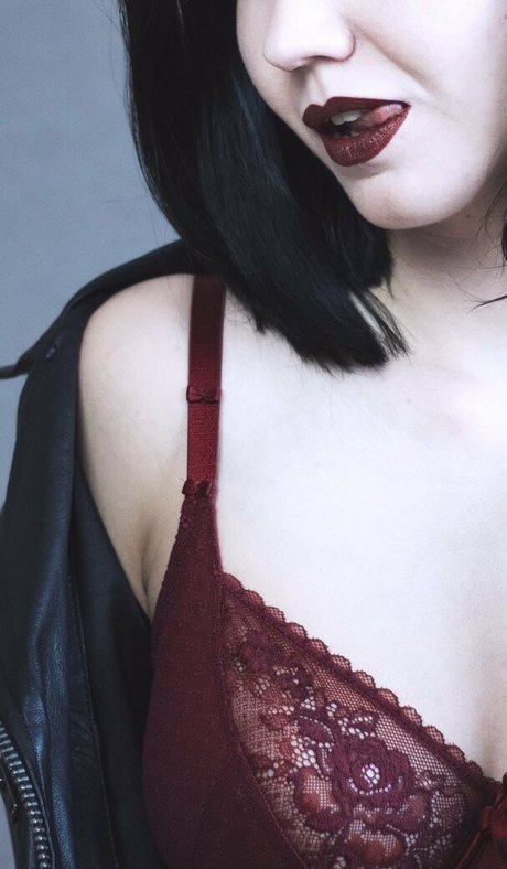 Naakte gelekte OnlyFans-foto van Chloe Ventura