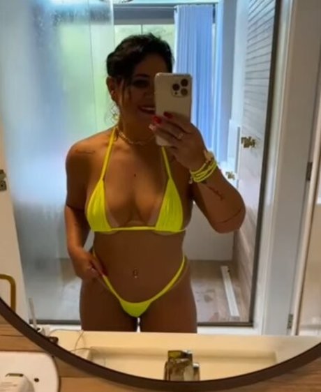 Naakte gelekte OnlyFans-foto van Mara Prado