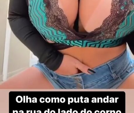 Naakte gelekte OnlyFans-foto van Mara Prado