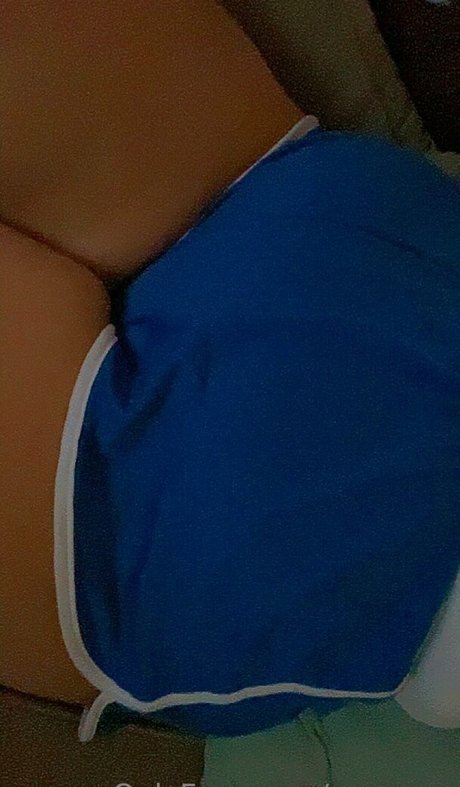 Naakte gelekte OnlyFans-foto van Geegxxx