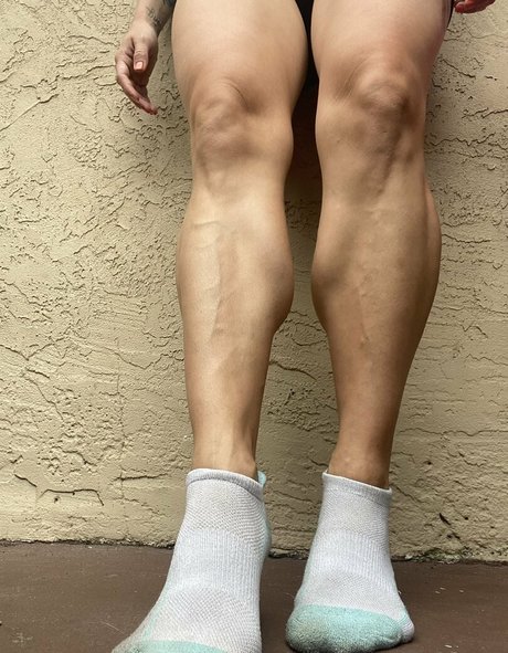 Naakte gelekte OnlyFans-foto van Kendraheaux