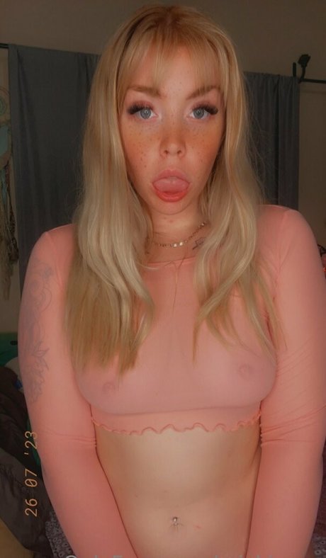 Naakte gelekte OnlyFans-foto van Mickixxxx