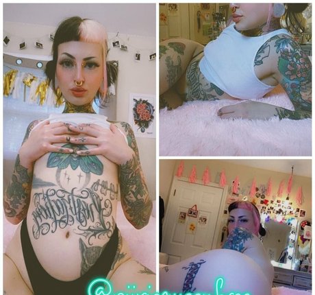 Naakte gelekte OnlyFans-foto van Tehangelfree