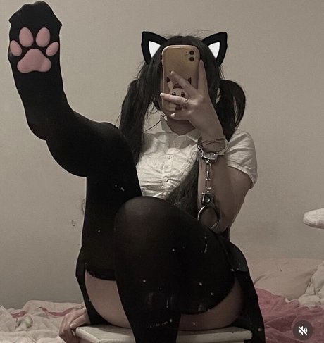 Naakte gelekte OnlyFans-foto van Empzthy
