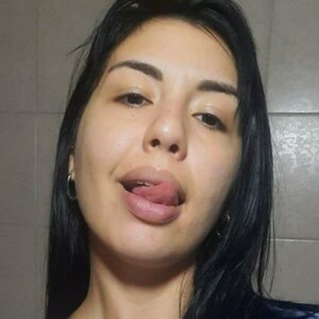 Naakte gelekte OnlyFans-foto van Dolcecamila