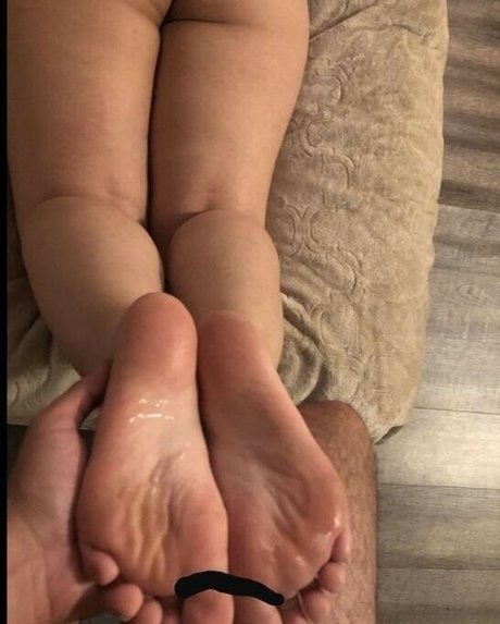 Naakte gelekte OnlyFans-foto van Ashleybebe