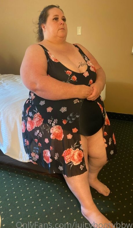 Juicybootybbw