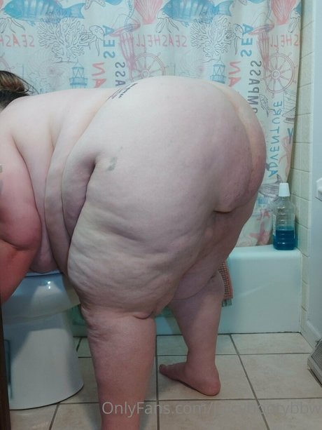 Juicybootybbw
