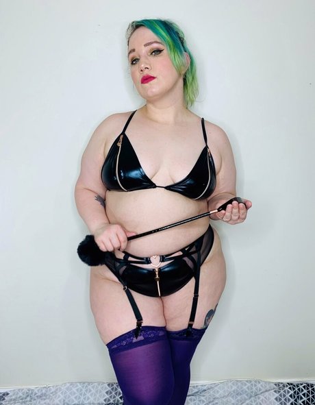 Naakte gelekte OnlyFans-foto van Gwenpie