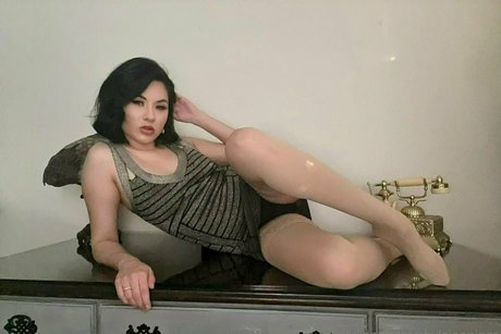 Naakte gelekte OnlyFans-foto van Shylajennings