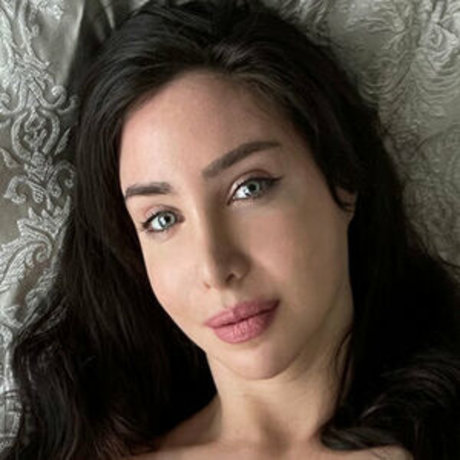 Naakte gelekte OnlyFans-foto van Katerina Marie