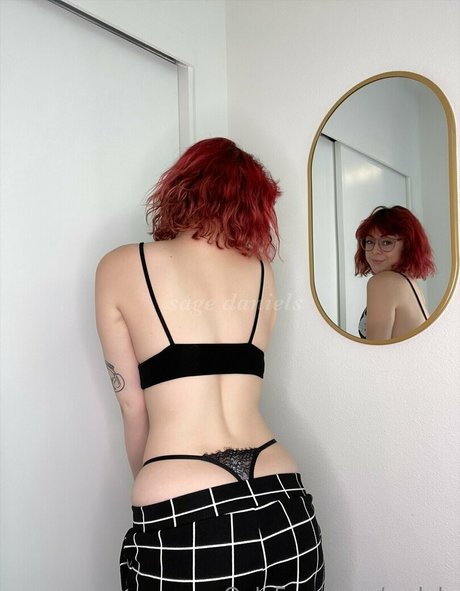 Naakte gelekte OnlyFans-foto van Sgdnls