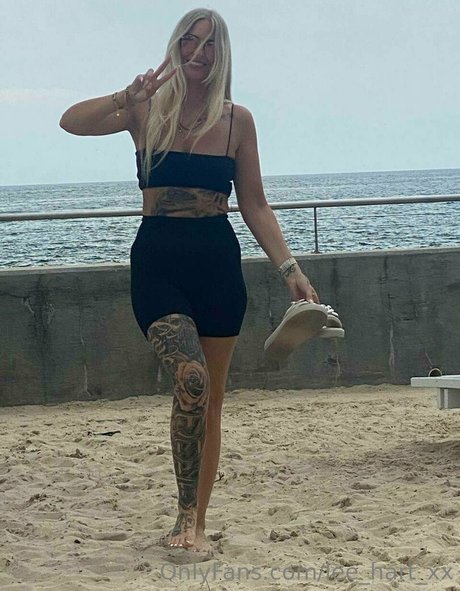 Naakte gelekte OnlyFans-foto van Leehartxx