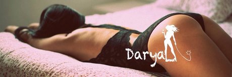 Naakte gelekte OnlyFans-foto van Darya Free